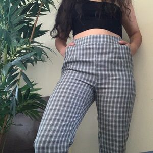 High-waisted patterned trousers